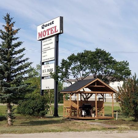 Quest Motel Whitewood Exteriér fotografie
