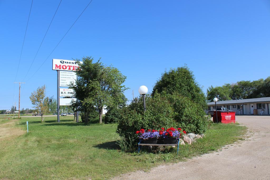 Quest Motel Whitewood Exteriér fotografie