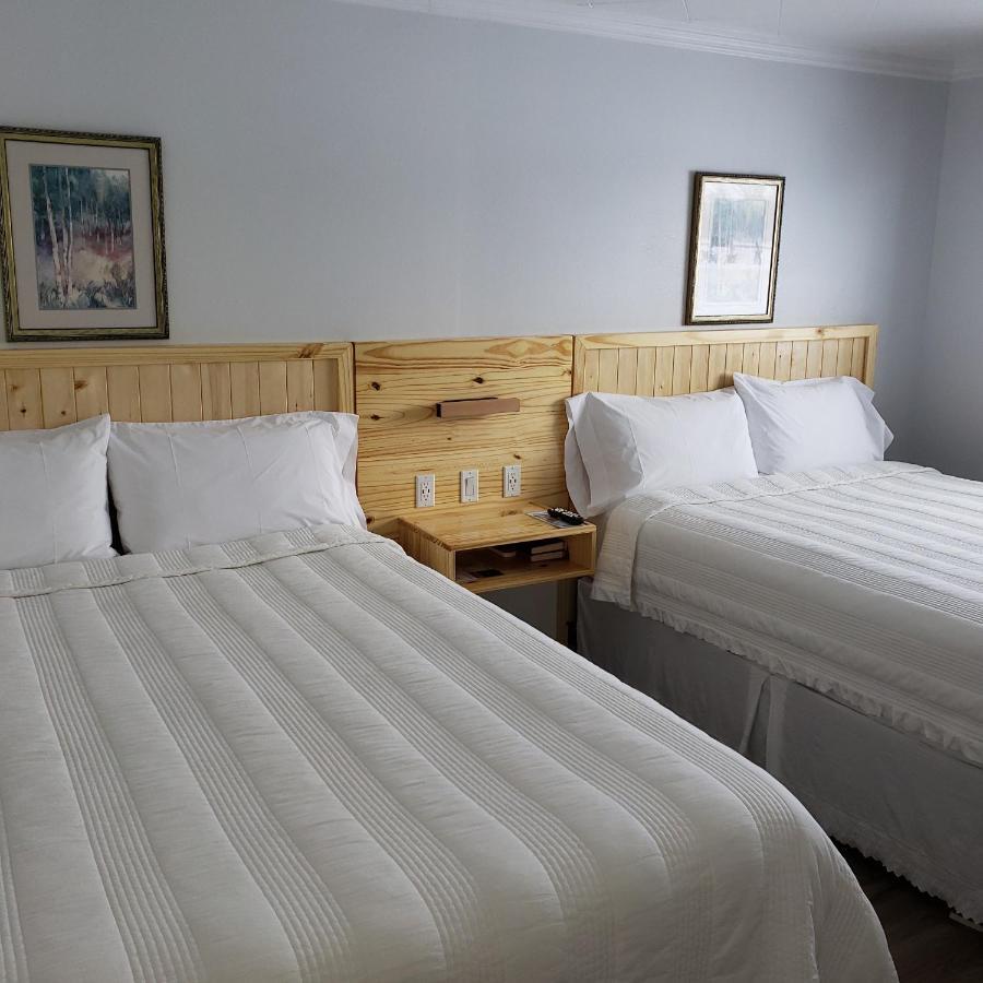 Quest Motel Whitewood Exteriér fotografie