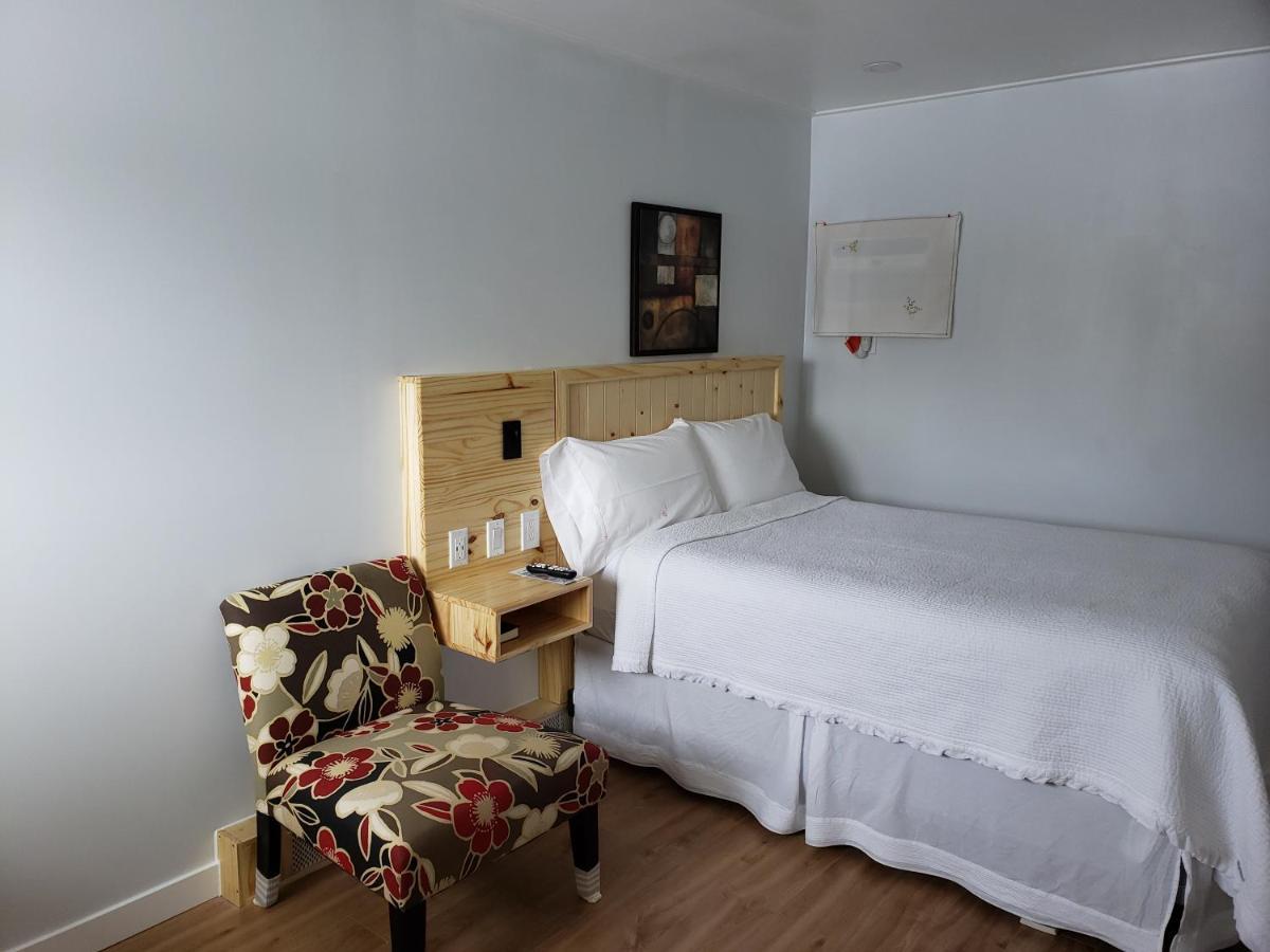 Quest Motel Whitewood Exteriér fotografie